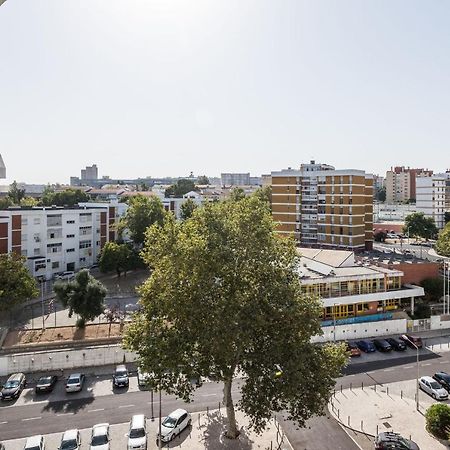 Lisbon Airport Suites Екстериор снимка