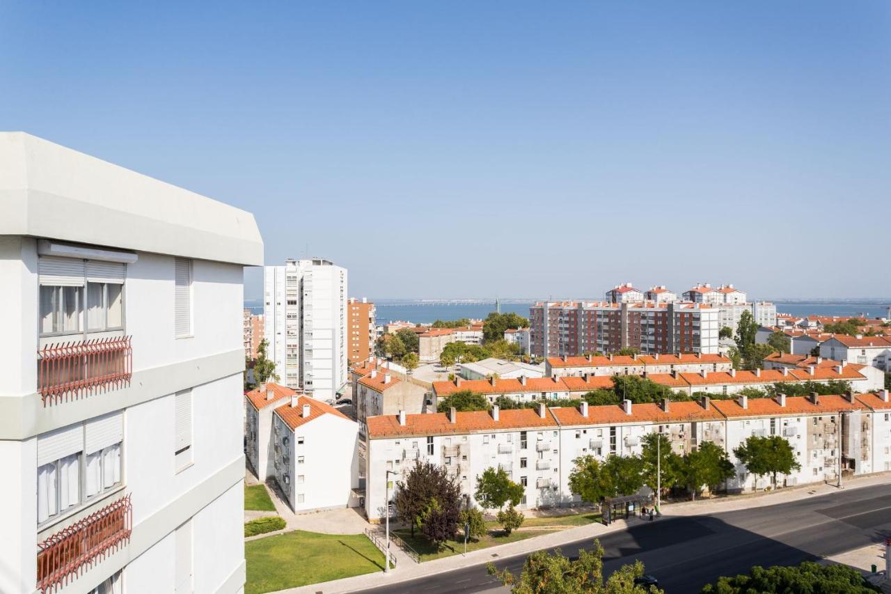 Lisbon Airport Suites Екстериор снимка