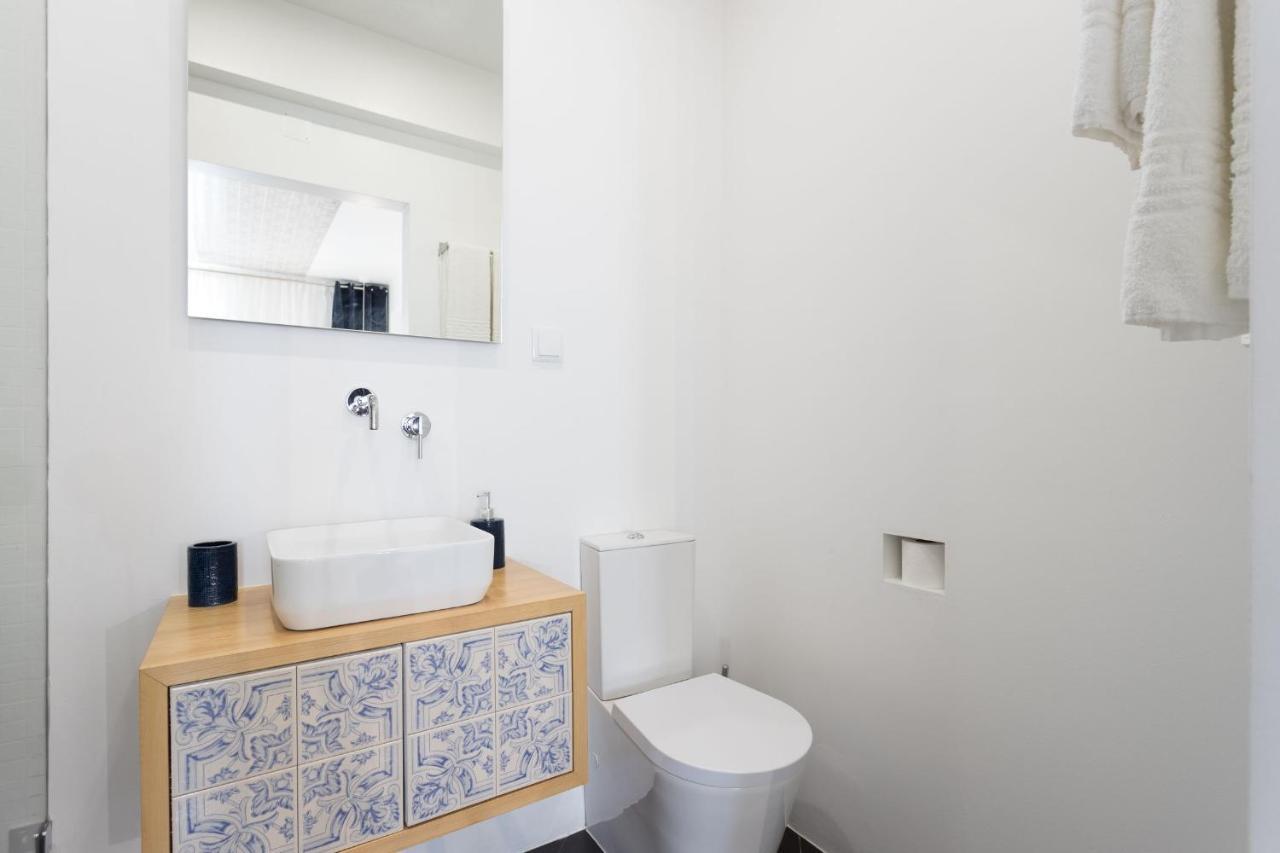Lisbon Airport Suites Екстериор снимка