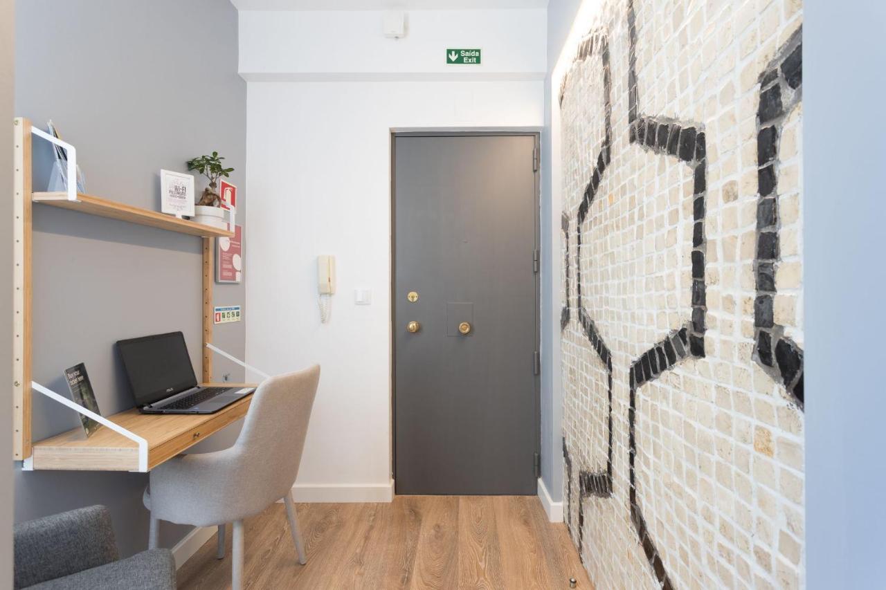 Lisbon Airport Suites Екстериор снимка