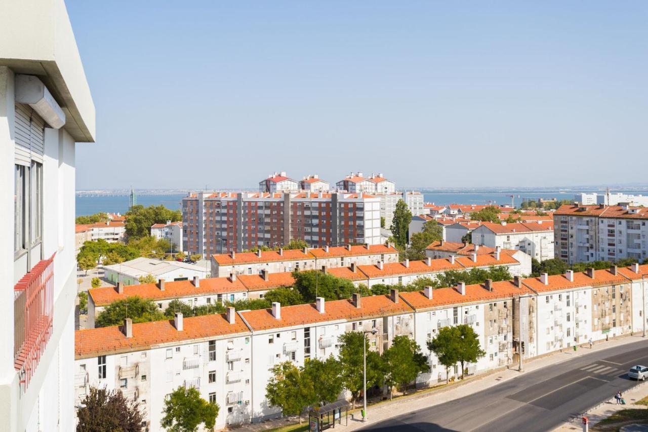 Lisbon Airport Suites Екстериор снимка